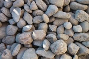 Pile-of-Rocks_Round-Boulders__36442-480x320